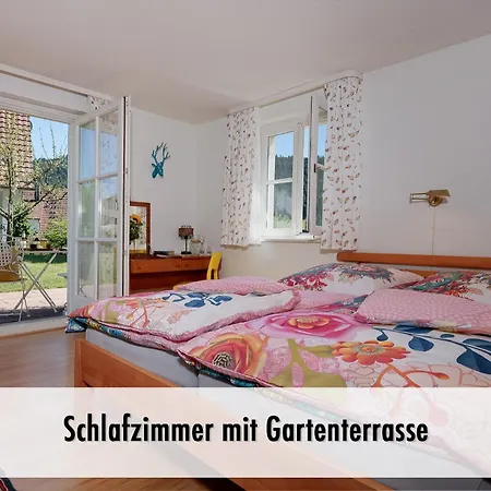 Schindelhaeusle: Sonniger Garten | Hunde Erlaubt * Альпирсбах