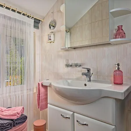 Schindelhaeusle: Sonniger Garten | Hunde Erlaubt